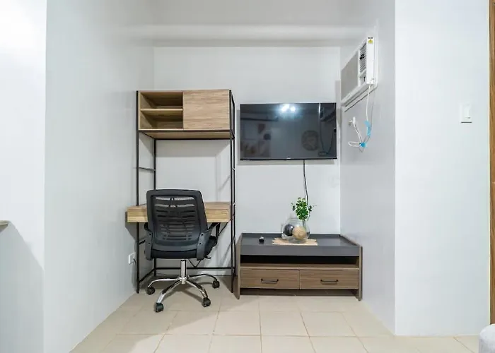 Plumera Near Airport Malls & Schools With Elevator417